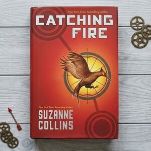 Catching Fire by Suzanne Collins - Hunger Games Book 2 Hardcover